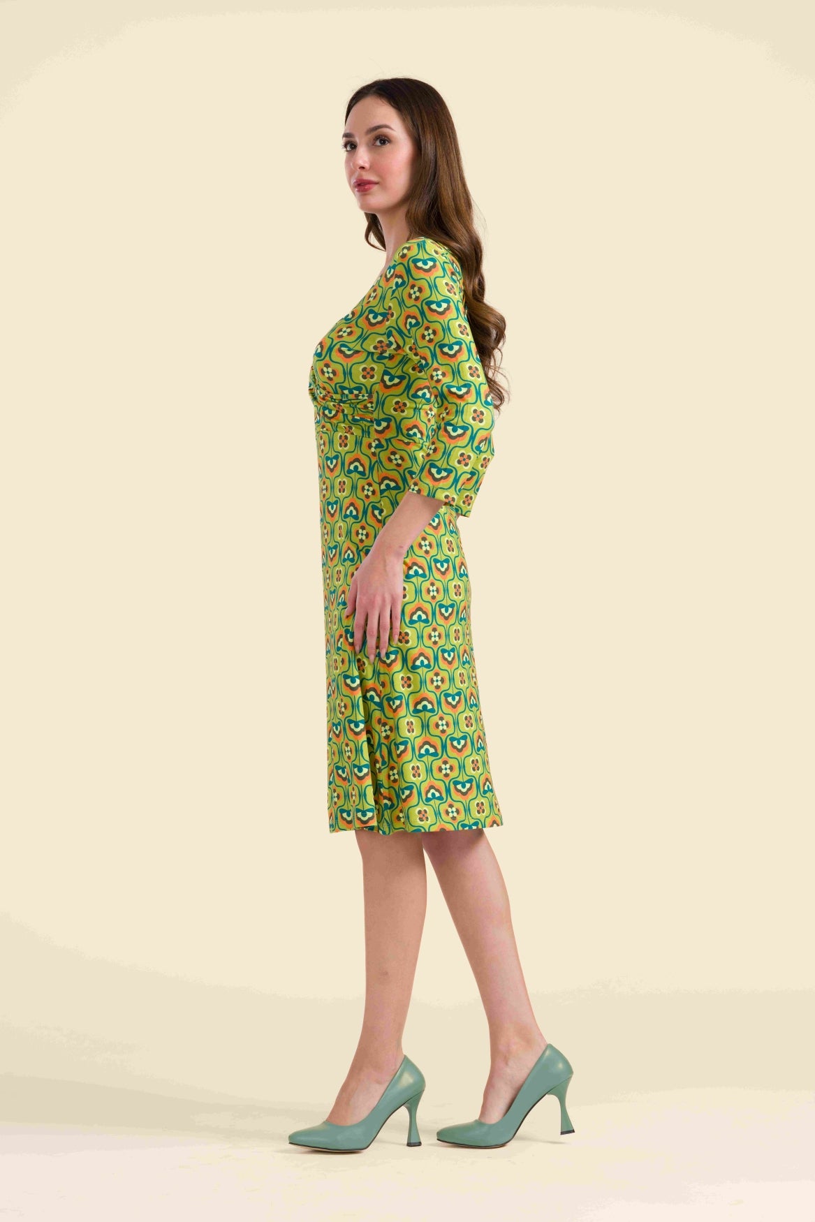 Chrissy cross dress 3/4 sleeve | Groovy Lotus