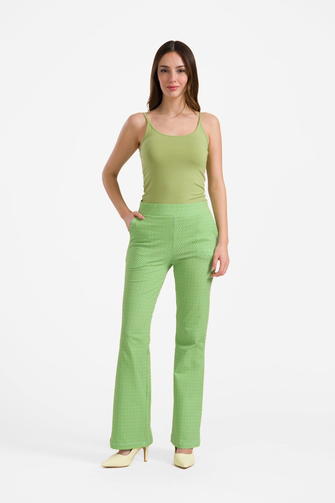 Lieke flared pants | Mosaic