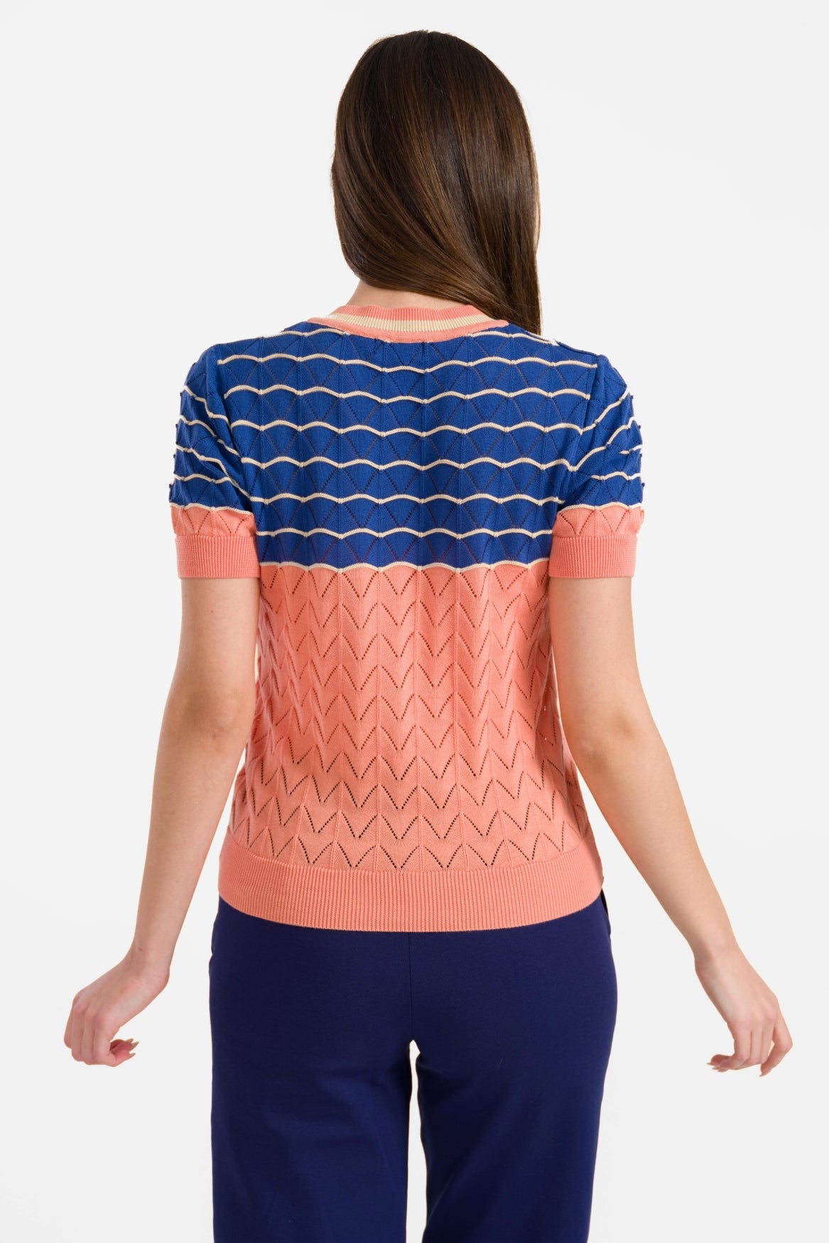 Knitted sweater V-neck short sleeve | Salmon