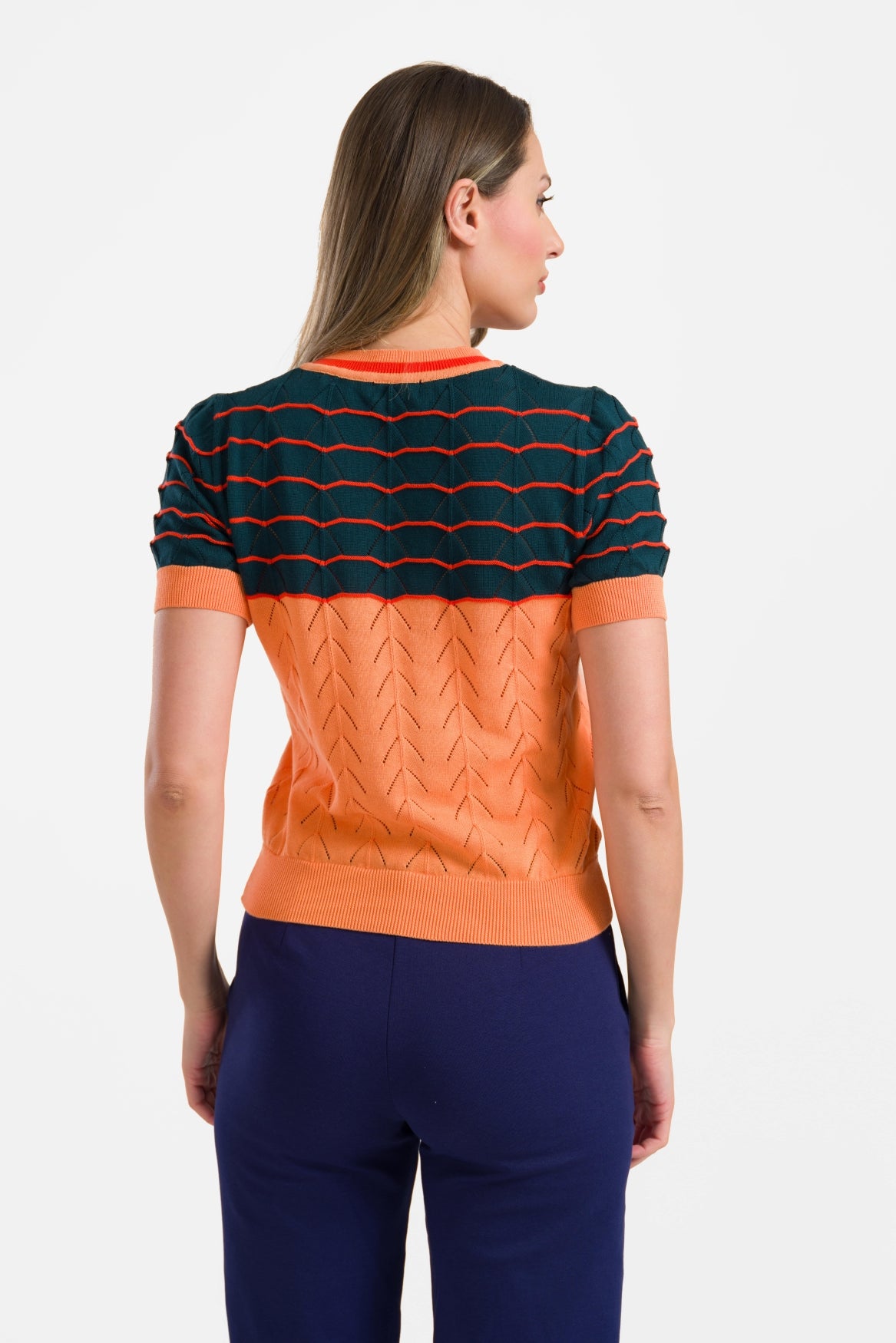 Knitted sweater V-neck short sleeve | Apricot