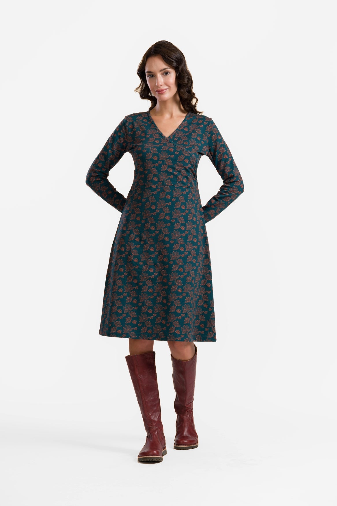 Chrissy Cross Dress | Lotus